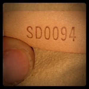 Louis Vuitton Babylone Tote Bag